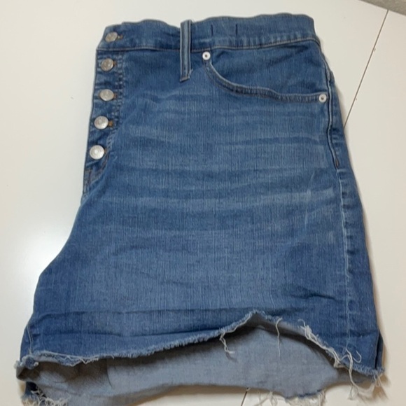 Madewell High Rise Button Front Fly Denim Shorts Raw Hem 35/20 - Picture 2 of 10